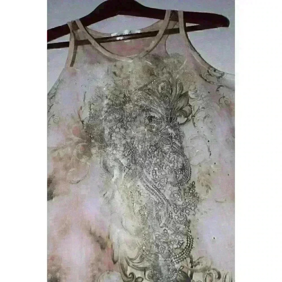 Pretty Angle Embellished Lace Rhinestones Screen Print Women's Tank Top Size S - Picture 3 of 9